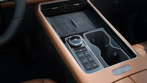 LP chery romania tiggo 9 interior slider incarcare wireless