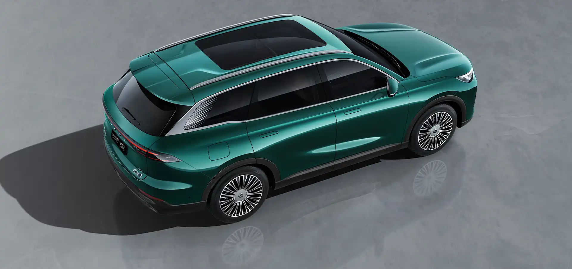 Banner Tiggo 9_CSH side back view top